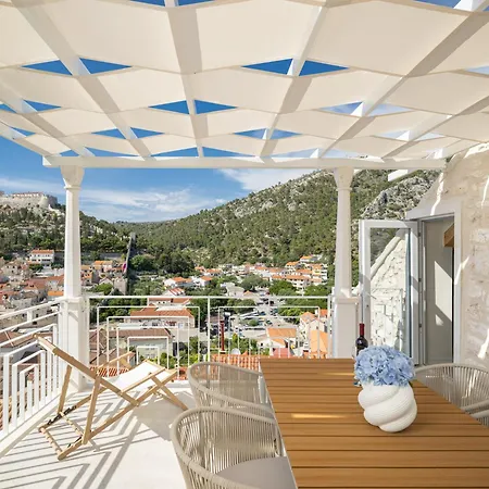 Mayiva Royal Hvar - Exclusive Old Town With Grand Terraces Apartment *