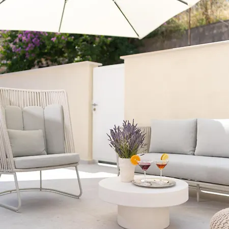 Apartment Mayiva Royal Hvar - Exclusive Old Town With Grand Terraces