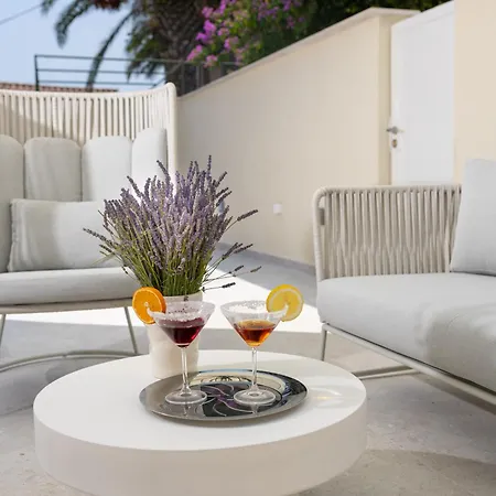 Apartment Mayiva Royal Hvar - Exclusive Old Town With Grand Terraces *