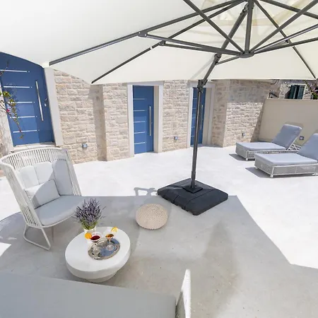 Mayiva Royal Hvar - Exclusive Old Town With Grand Terraces