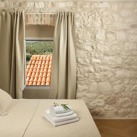 Mayiva Royal Hvar - Exclusive Old Town With Grand Terraces Apartment Hvar Town