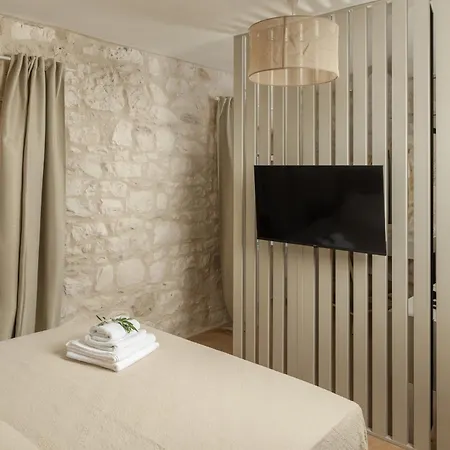 Mayiva Royal Hvar - Exclusive Old Town With Grand Terraces *