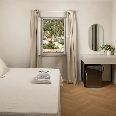 Apartment Mayiva Royal Hvar - Exclusive Old Town With Grand Terraces