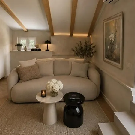 Mayiva Royal Hvar - Exclusive Old Town With Grand Terraces Apartment