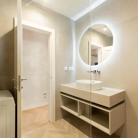 Apartment Mayiva Royal Hvar - Exclusive Old Town With Grand Terraces