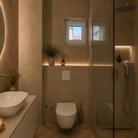 Apartment Mayiva Royal Hvar - Exclusive Old Town With Grand Terraces